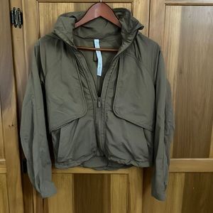 Lululemon size 2 jacket